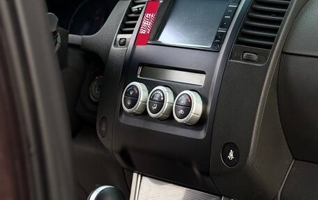 Nissan Pathfinder, 2011 год, 1 250 000 рублей, 27 фотография