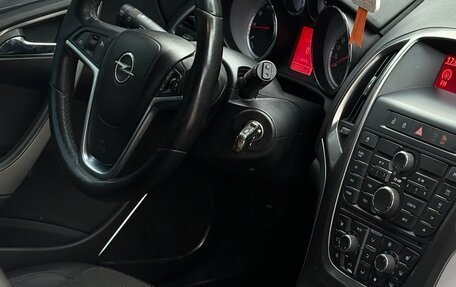 Opel Astra J, 2011 год, 575 000 рублей, 10 фотография