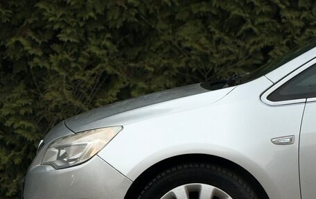 Opel Astra J, 2011 год, 575 000 рублей, 17 фотография