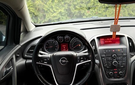 Opel Astra J, 2011 год, 575 000 рублей, 13 фотография