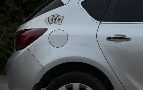 Opel Astra J, 2011 год, 575 000 рублей, 25 фотография