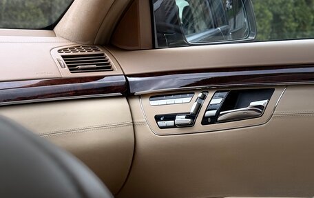 Mercedes-Benz S-Класс, 2010 год, 1 650 000 рублей, 31 фотография