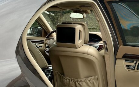 Mercedes-Benz S-Класс, 2010 год, 1 650 000 рублей, 33 фотография