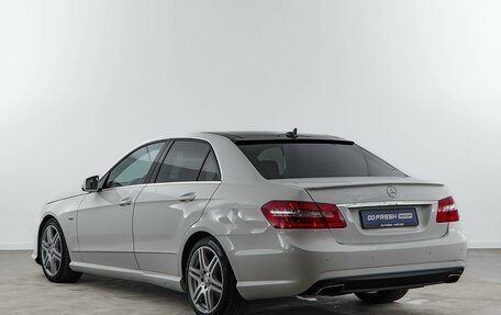 Mercedes-Benz E-Класс, 2012 год, 1 700 077 рублей, 2 фотография