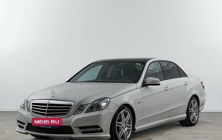 Mercedes-Benz E-Класс, 2012 год, 1 700 077 рублей, 5 фотография
