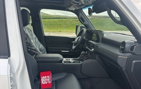 Toyota Land Cruiser Prado, 2026 год, 10 700 000 рублей, 8 фотография