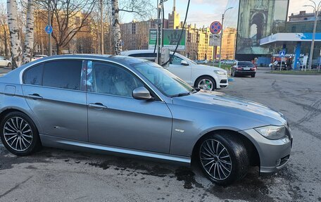 BMW 3 серия, 2011 год, 1 060 000 рублей, 4 фотография