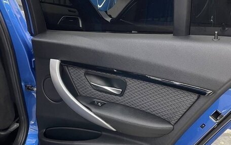 BMW 3 серия, 2015 год, 2 450 000 рублей, 14 фотография