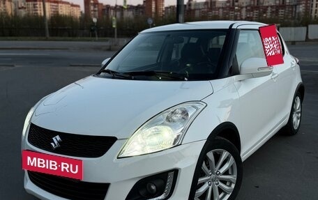 Suzuki Swift IV, 2013 год, 980 000 рублей, 3 фотография