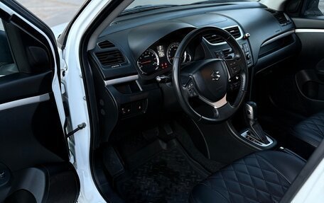 Suzuki Swift IV, 2013 год, 980 000 рублей, 10 фотография