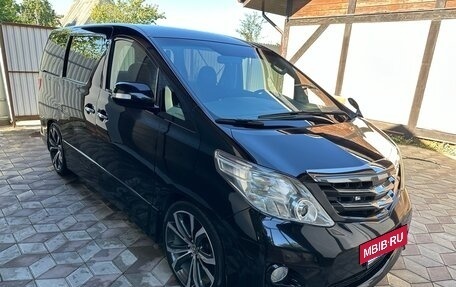 Toyota Alphard III, 2011 год, 2 850 000 рублей, 4 фотография