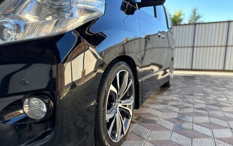 Toyota Alphard III, 2011 год, 2 850 000 рублей, 25 фотография