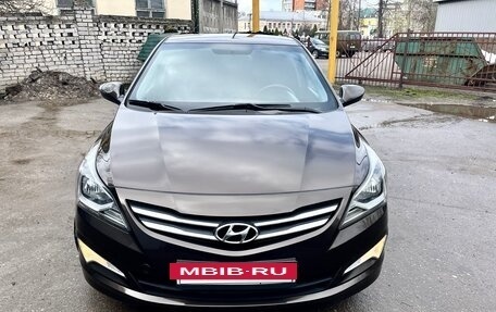 Hyundai Solaris II рестайлинг, 2016 год, 939 000 рублей, 2 фотография