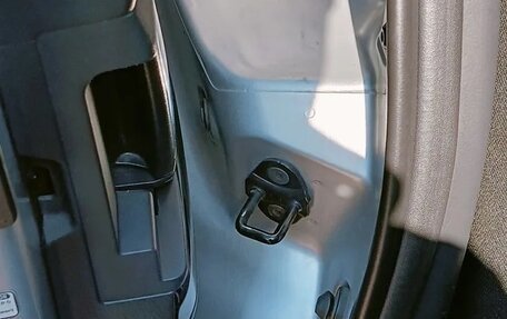 Toyota ISis I, 2011 год, 1 450 000 рублей, 6 фотография