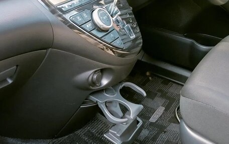 Toyota ISis I, 2011 год, 1 450 000 рублей, 7 фотография