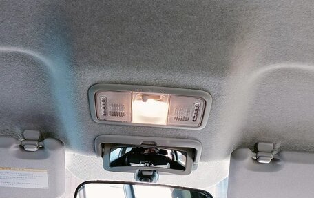 Toyota ISis I, 2011 год, 1 450 000 рублей, 12 фотография