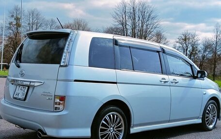 Toyota ISis I, 2011 год, 1 450 000 рублей, 29 фотография