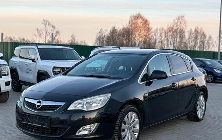 Opel Astra J, 2012 год, 720 000 рублей, 1 фотография