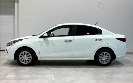 KIA Rio IV, 2018 год, 1 599 000 рублей, 4 фотография