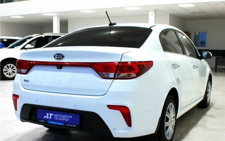 KIA Rio IV, 2018 год, 1 599 000 рублей, 8 фотография