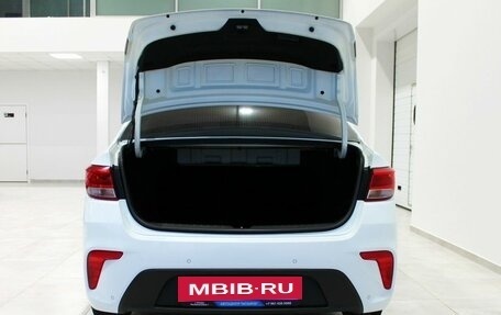 KIA Rio IV, 2018 год, 1 599 000 рублей, 7 фотография