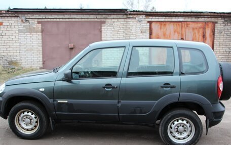 Chevrolet Niva I рестайлинг, 2017 год, 620 000 рублей, 3 фотография
