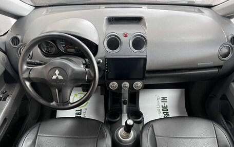 Mitsubishi Colt VI рестайлинг, 2006 год, 545 000 рублей, 11 фотография