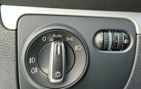 Volkswagen Scirocco III рестайлинг, 2011 год, 1 000 000 рублей, 16 фотография