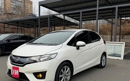 Honda Fit III, 2013 год, 850 000 рублей, 1 фотография