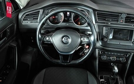 Volkswagen Tiguan II, 2017 год, 2 430 000 рублей, 12 фотография