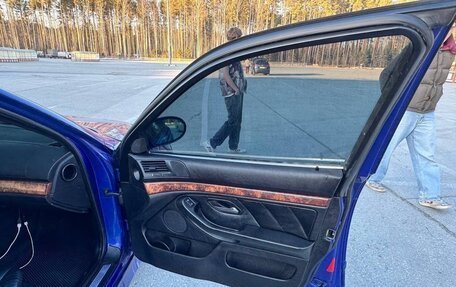 BMW 5 серия, 2000 год, 597 000 рублей, 13 фотография