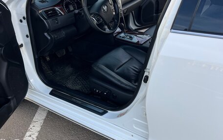 Toyota Camry, 2012 год, 1 850 000 рублей, 4 фотография