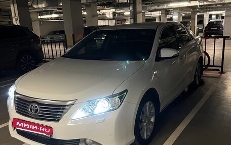 Toyota Camry, 2012 год, 1 850 000 рублей, 12 фотография