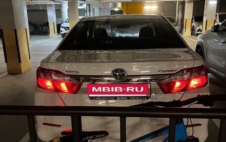Toyota Camry, 2012 год, 1 850 000 рублей, 14 фотография