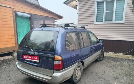 Nissan Prairie III, 1997 год, 98 000 рублей, 2 фотография