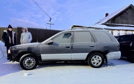 Nissan Wingroad I, 1997 год, 120 000 рублей, 3 фотография