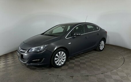 Opel Astra J, 2014 год, 790 000 рублей, 1 фотография