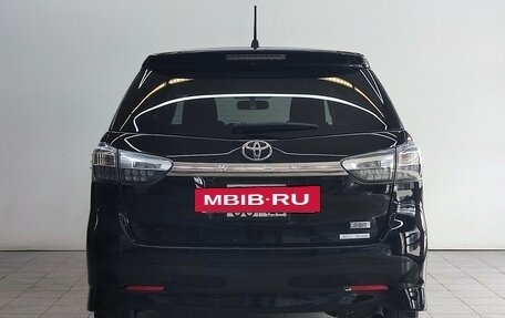 Toyota Wish II, 2012 год, 1 300 000 рублей, 6 фотография