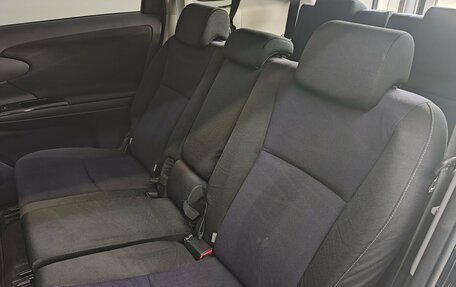 Toyota Wish II, 2012 год, 1 300 000 рублей, 18 фотография