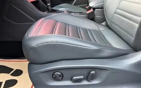 Volkswagen Touran III, 2021 год, 1 490 004 рублей, 16 фотография