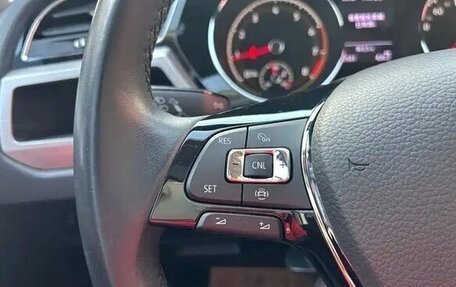 Volkswagen Touran III, 2021 год, 1 490 004 рублей, 14 фотография