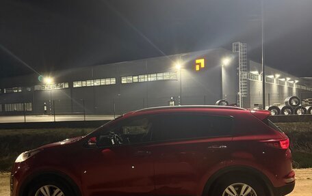 KIA Sportage IV рестайлинг, 2018 год, 2 300 000 рублей, 3 фотография