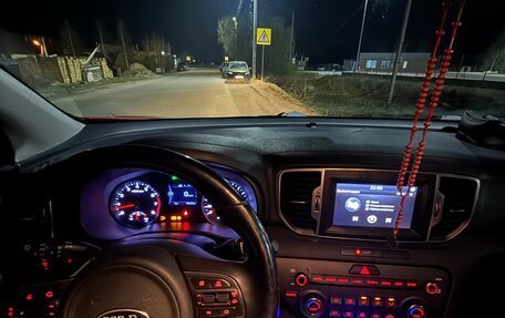 KIA Sportage IV рестайлинг, 2018 год, 2 300 000 рублей, 16 фотография