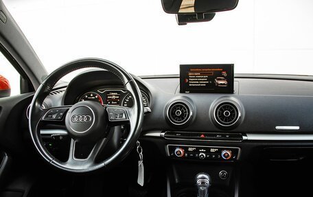 Audi A3, 2018 год, 1 550 000 рублей, 15 фотография