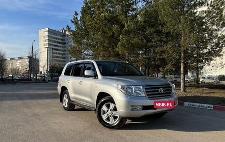Toyota Land Cruiser 200, 2010 год, 3 300 000 рублей, 2 фотография