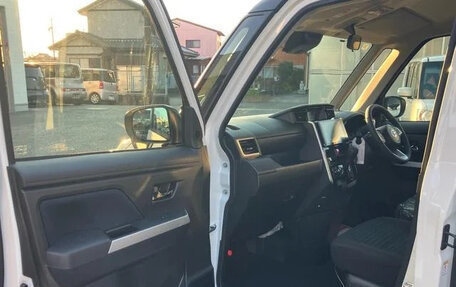 Toyota Roomy I, 2023 год, 974 000 рублей, 18 фотография