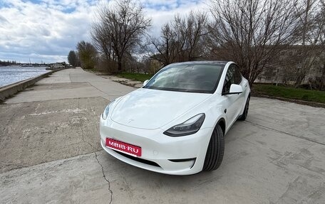 Tesla Model Y I, 2022 год, 4 800 000 рублей, 1 фотография