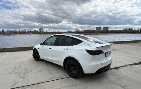 Tesla Model Y I, 2022 год, 4 800 000 рублей, 6 фотография