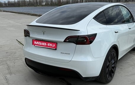 Tesla Model Y I, 2022 год, 4 800 000 рублей, 5 фотография
