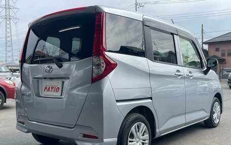 Toyota Roomy I, 2022 год, 998 000 рублей, 6 фотография